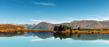 欧国联赛场争夺激烈，球队士气高昂